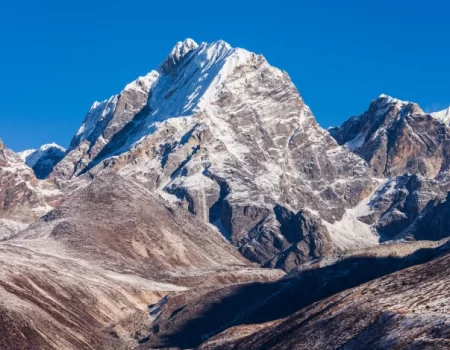 Lobuche east peak climbing in Nepal